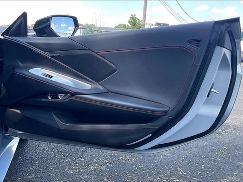 Used 2023 Chevrolet Corvette Stingray Coupe w/ 1LT RWD image 25