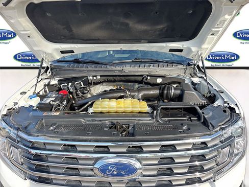 Used 2021 Ford Expedition XLT image 35