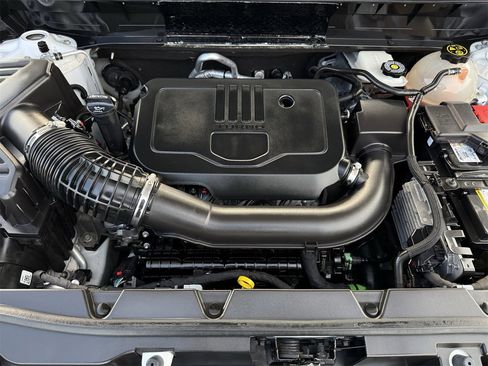 Used 2023 GMC Acadia SLE w/ Driver Convenience Package image 27