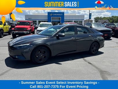 Used 2022 Hyundai Elantra SEL w/ Convenience Package