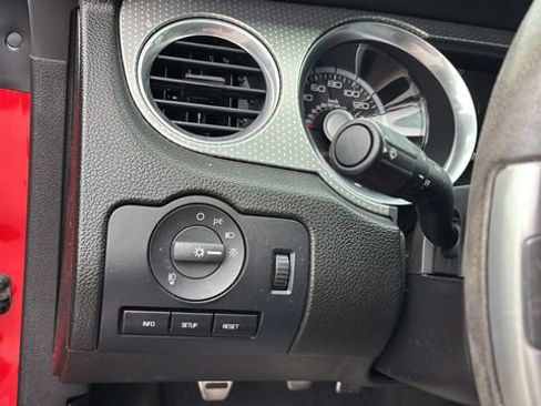 Used 2011 Ford Mustang Shelby GT500 w/ SVT Performance Pkg image 20