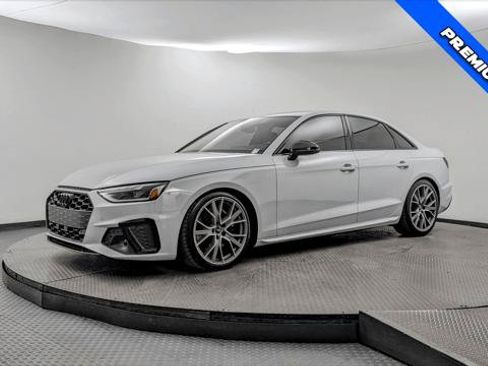 Used 2022 Audi S4 Premium Plus w/ Premium Plus Package AWD/4WD image 2