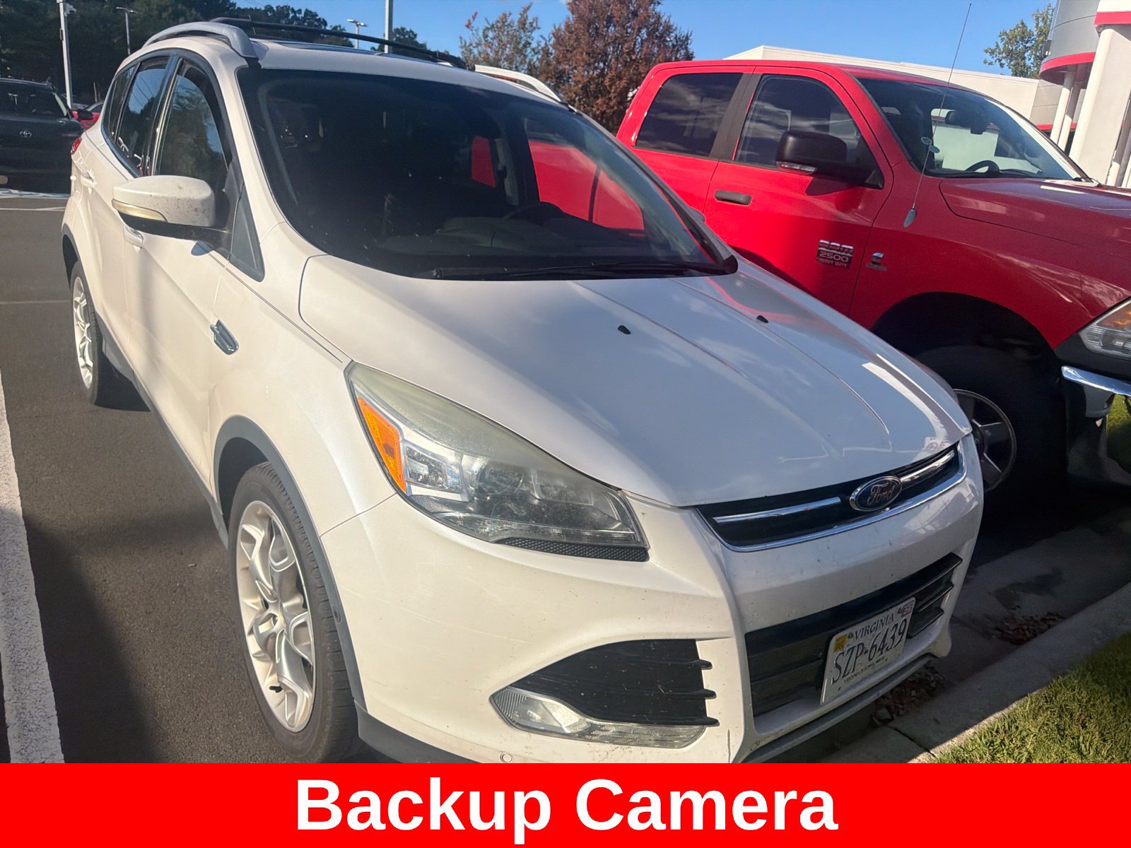 Used 2013 Ford Escape Titanium w/ Parking Technology Pkg FWD image 2