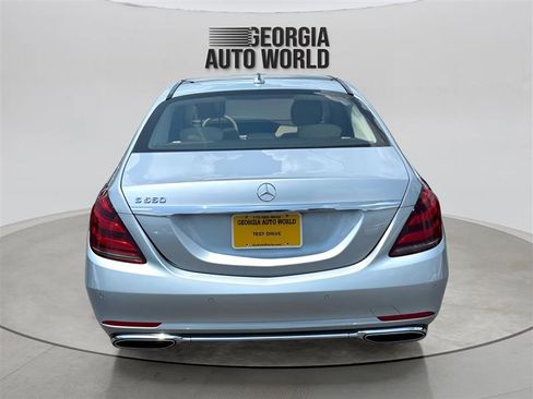 Used 2018 Mercedes-Benz S 560 Sedan image 4
