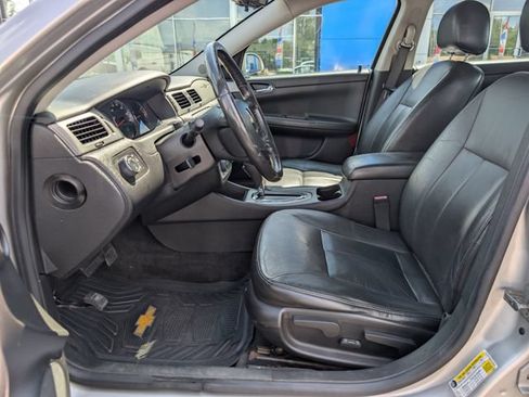 Used 2008 Chevrolet Impala LT w/ Luxury Edition Package FWD image 10