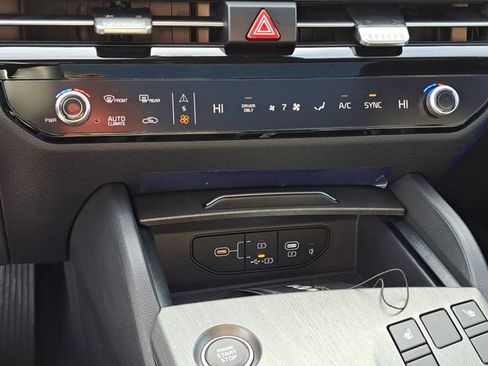 New 2026 Kia Sportage X-Line AWD/4WD image 15