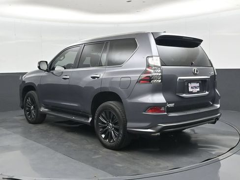 Used 2023 Lexus GX 460 Luxury w/ Sport Design Package AWD/4WD image 27