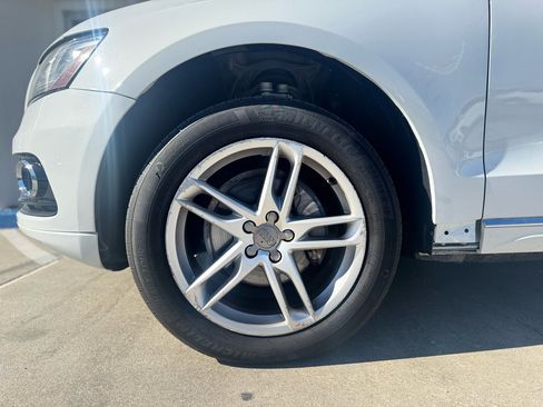 Used 2017 Audi Q5 2.0T Premium image 18