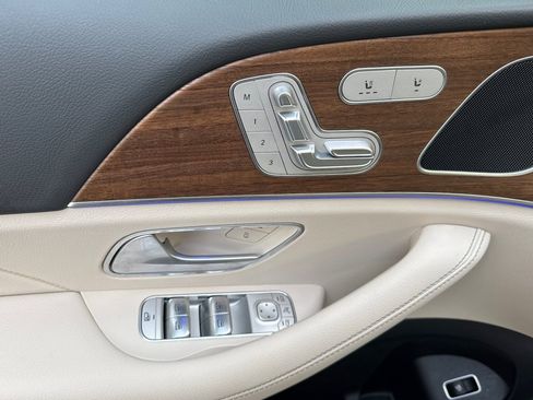 Used 2025 Mercedes-Benz GLE 350 4MATIC image 25