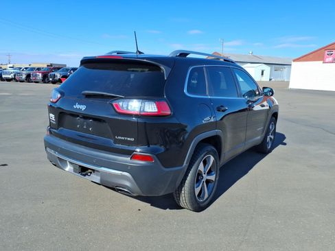 Used 2019 Jeep Cherokee Limited w/ Trailer Tow Group image 6