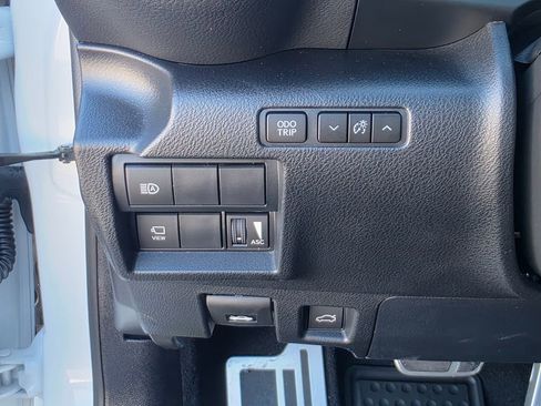 Used 2025 Lexus IS 350 F Sport image 14