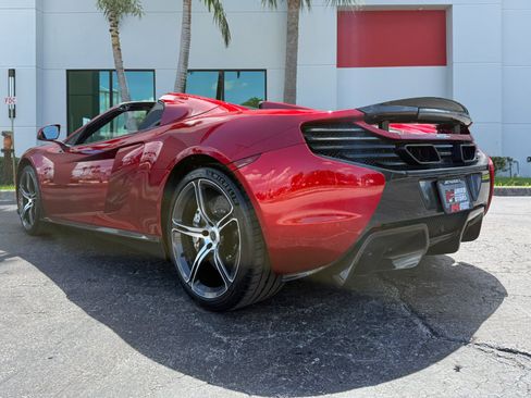 Used 2015 McLaren 650S Spider RWD image 15