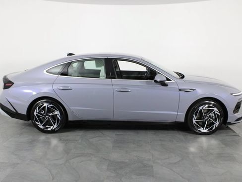Certified 2026 Hyundai Sonata SEL FWD image 4