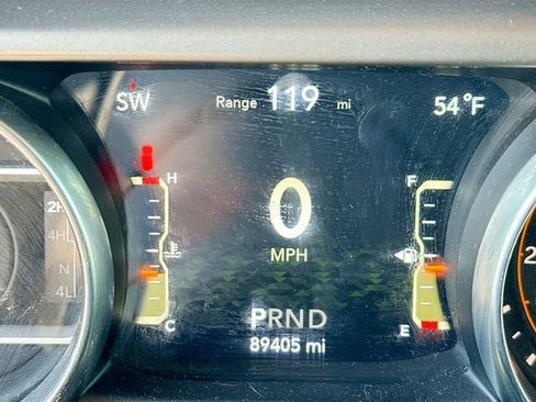 Used 2019 Jeep Wrangler Sport AWD/4WD image 9