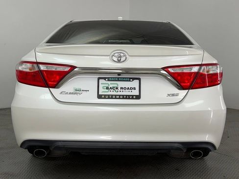 Used 2015 Toyota Camry XSE w/ Advanced Technology Package FWD image 8