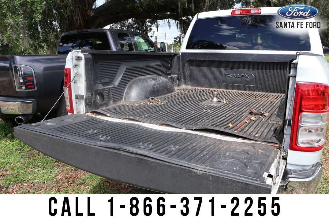 Used 2022 RAM 2500 Big Horn AWD/4WD image 11