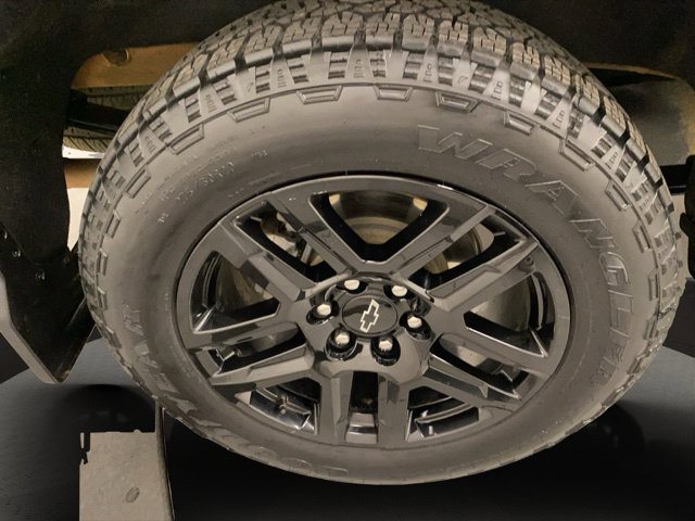 Used 2026 Chevrolet Silverado 1500 RST w/ Convenience Package II AWD/4WD image 39