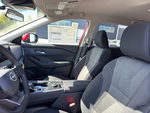 New 2026 Nissan Rogue SV AWD/4WD image 26
