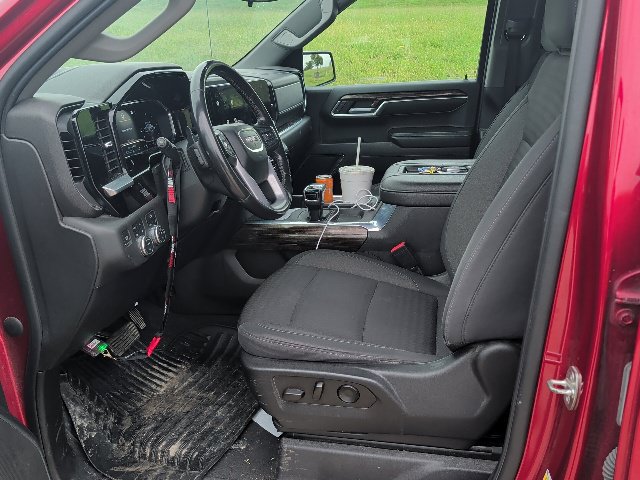 Used 2022 GMC Sierra 1500 Elevation w/ X31 Off-Road Package AWD/4WD image 18