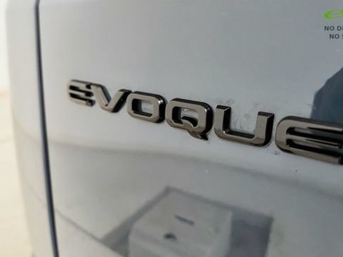 Used 2026 Land Rover Range Rover Evoque S AWD/4WD image 33