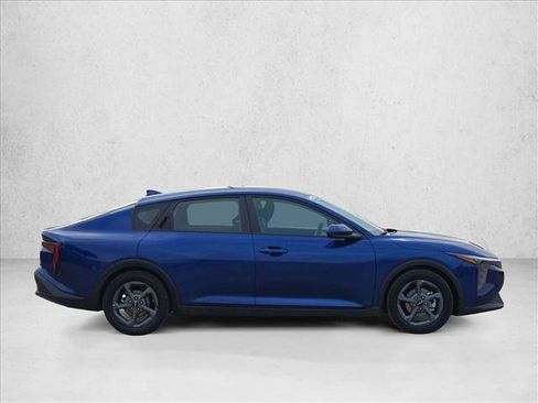 Used 2025 Kia K4 FWD image 4