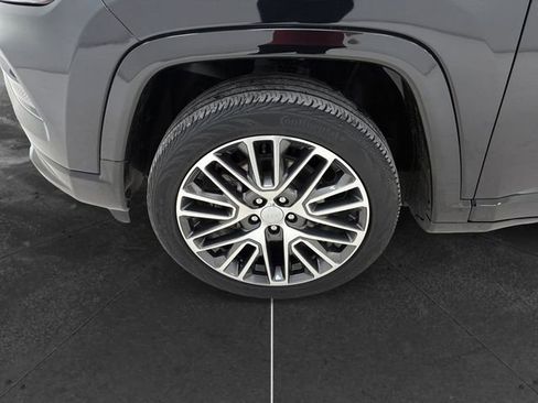 Used 2022 Jeep Compass Limited w/ Elite Group image 9