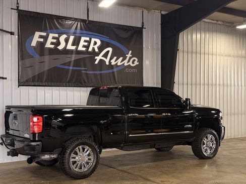 Used 2017 Chevrolet Silverado 2500 High Country w/ Duramax Plus Package AWD/4WD image 5