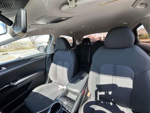 Used 2023 Kia K5 LXS image 32