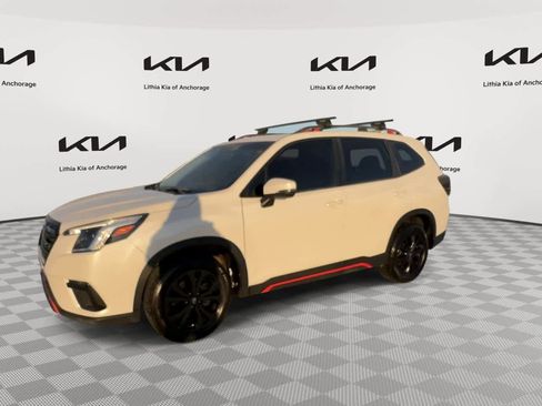 Used 2022 Subaru Forester Sport image 5