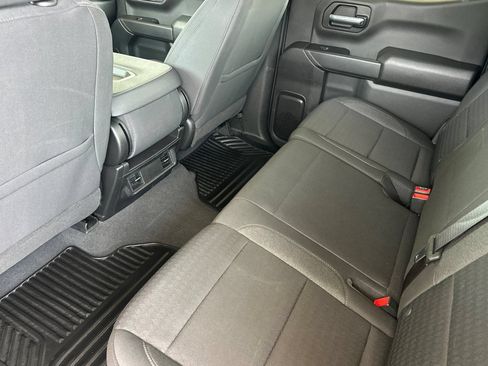 Used 2023 Chevrolet Silverado 1500 Custom Trail Boss w/ LPO, Dark Essentials Package AWD/4WD image 11