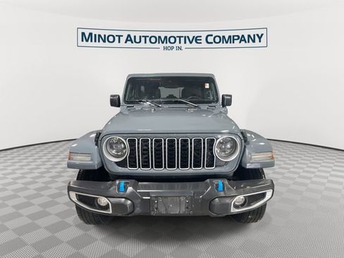 Certified 2024 Jeep Wrangler Unlimited Sahara AWD/4WD image 3