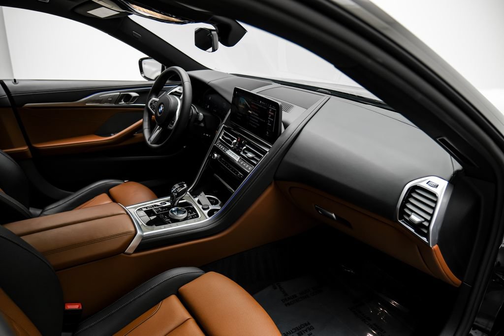 Used 2025 BMW 840i w/ M Sport Professional Package RWD image 17