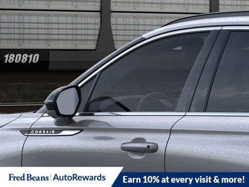 New 2026 Lincoln Corsair Premiere image 22