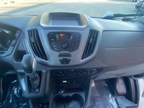 Used 2015 Ford Transit 150 XL image 18