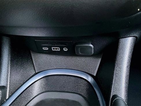 Used 2023 Chevrolet Malibu LT image 16