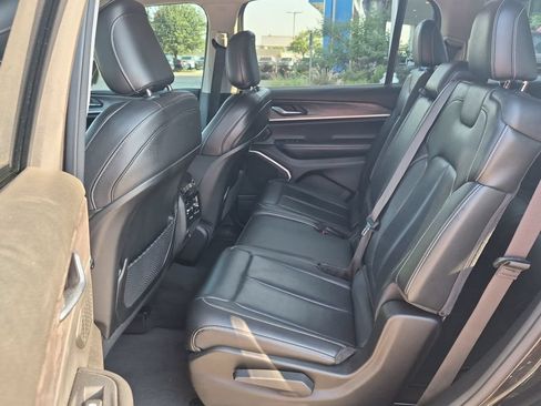 Used 2021 Jeep Grand Cherokee L Limited RWD image 22