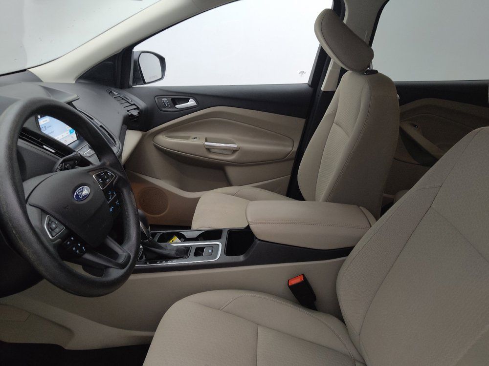 Used 2019 Ford Escape SE FWD image 17
