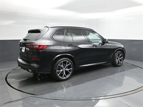 Used 2023 BMW X5 sDrive40i w/ Executive Package image 11