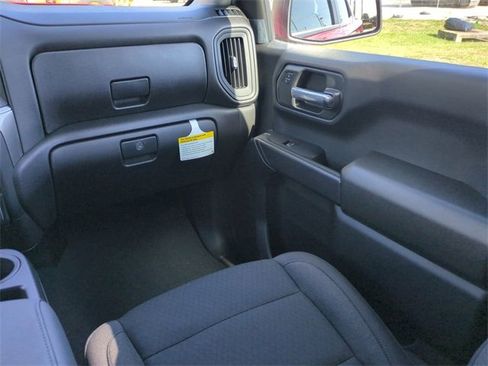 New 2025 Chevrolet Silverado 1500 Custom image 16