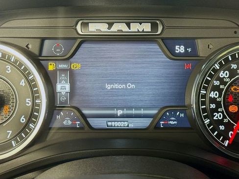 Used 2025 RAM 1500 Laramie w/ Sport Appearance Package image 16