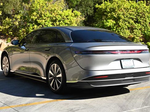 Used 2023 Lucid Air Pure image 5