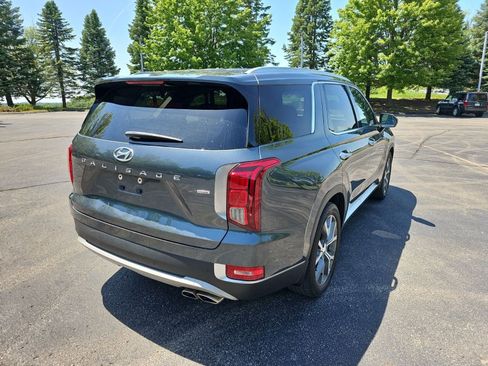 Used 2022 Hyundai Palisade SEL w/ 8P Bench Seat Package AWD/4WD image 6