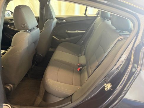 Used 2016 Chevrolet Cruze LS FWD image 18