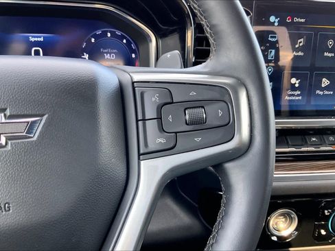 Used 2024 Chevrolet Silverado 1500 LT Trail Boss w/ LPO, Dark Essentials Package image 24