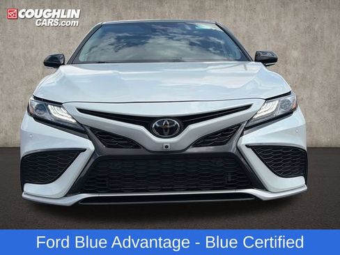 Used 2023 Toyota Camry XSE w/ Navigation Package FWD image 3