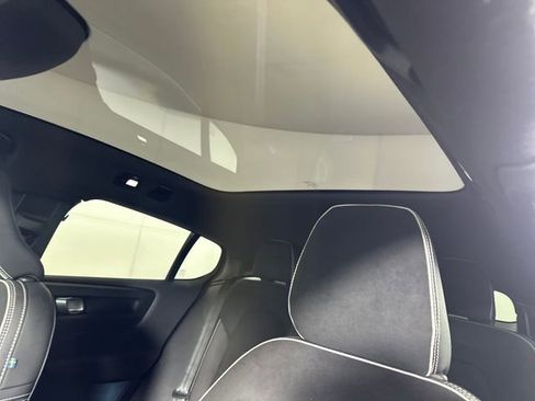 Used 2023 Volvo C40 P8 Recharge Plus image 12