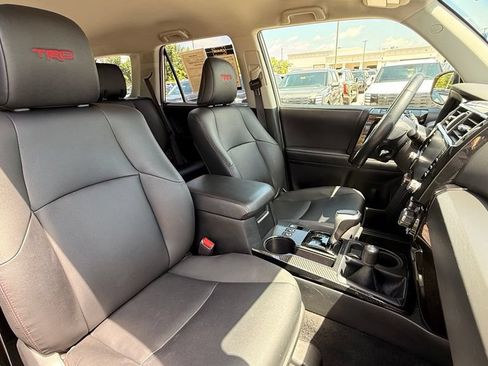 Used 2023 Toyota 4Runner TRD Off-Road Premium AWD/4WD image 49