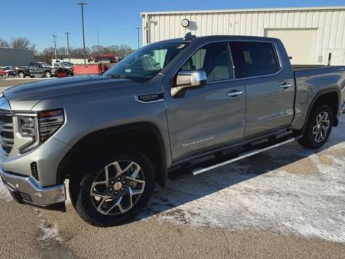 New 2026 GMC Sierra 1500 SLT w/ SLT Premium Plus Package image 38