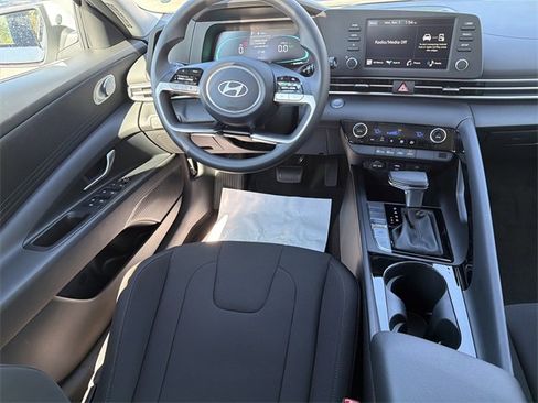 New 2026 Hyundai Elantra Blue image 22