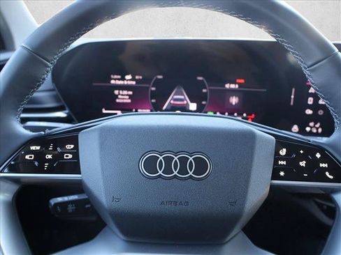 Used 2025 Audi Q5 Prestige AWD/4WD image 15